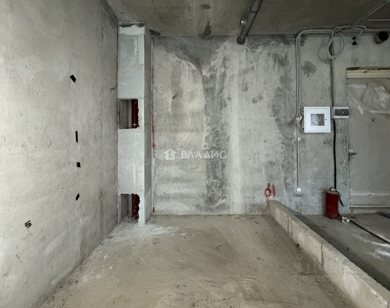 Продажа 1-комн квартиры на вторичном рынке улица Светланова, 11к2
