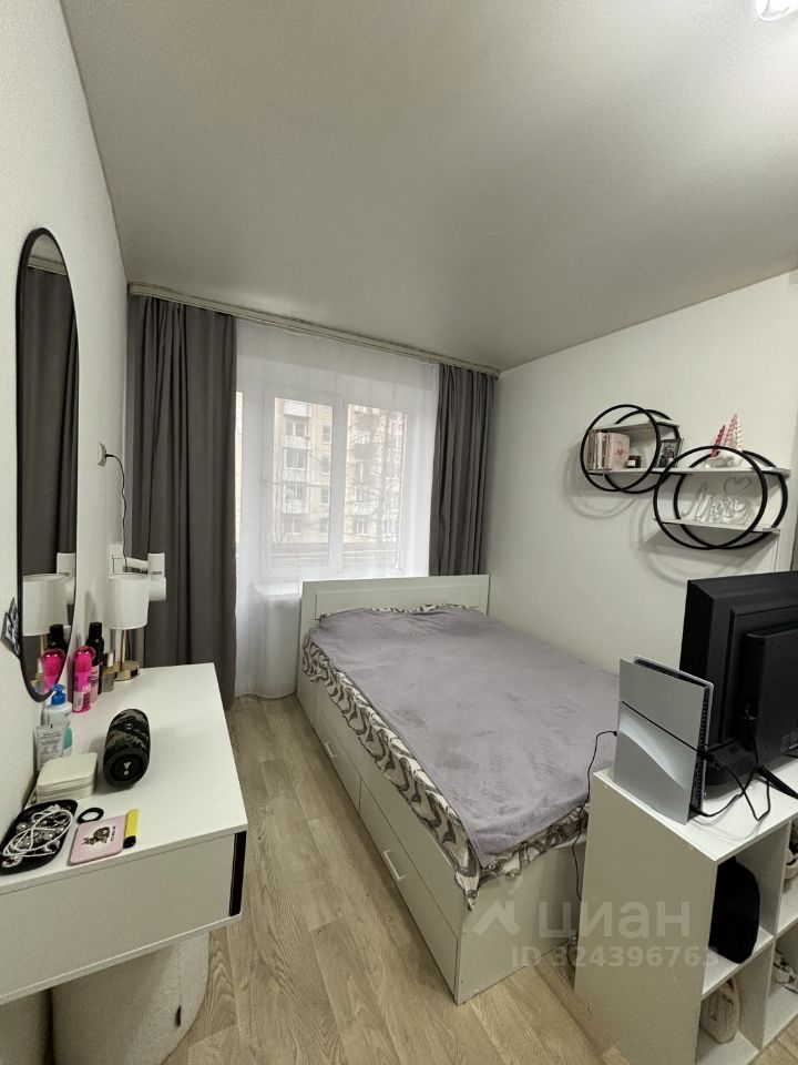 Продажа 1-комн квартиры на вторичном рынке Сергиев Посад, улица Победы,  д. 3