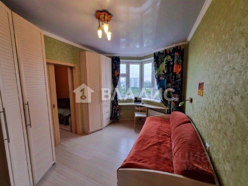 Продажа 3-комн квартиры на вторичном рынке Янтарный мкр, Балашиха, улица Кольцевая,  д. 12
