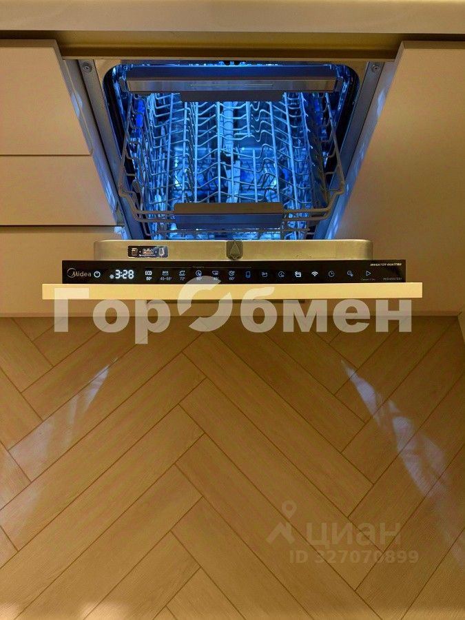 Продажа 2-комн квартиры на вторичном рынке улица Костякова, 8/6