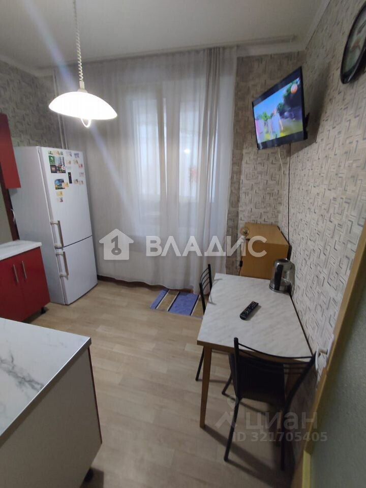 Продажа 1-комн квартиры на вторичном рынке улица Марьинский Парк, 45