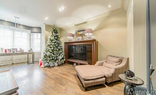 Аренда 5-комн квартиры на вторичном рынке Татарская улица,  д. 18