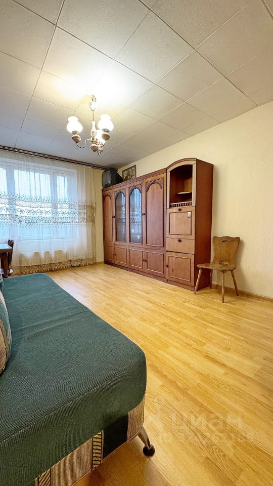 Продажа 1-комн квартиры на вторичном рынке улица Винокурова, 12К4