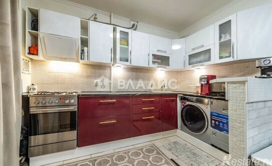 Продажа 3-комн квартиры на вторичном рынке Советская 5-я ул,  д. 4