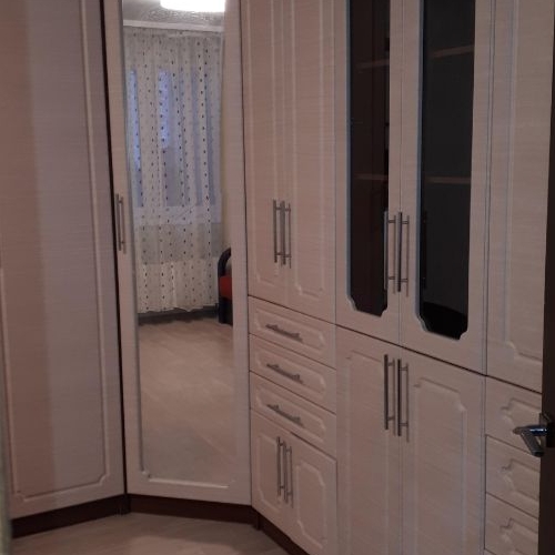 2-комн квартира с. Домодедово, улица Творчества, 5к1