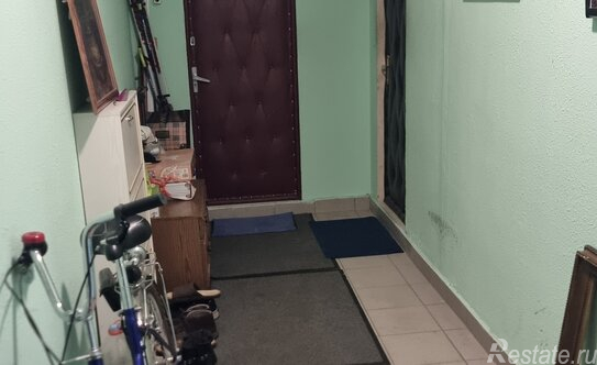 Продажа 2-комн квартиры на вторичном рынке ул Венёвская,  д. 25