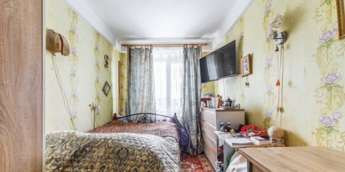 4-комн квартира Подвойского ул,  д. 26,  к. 1