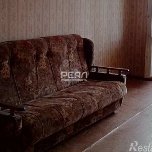 3-комн квартира Малое Верево, Школьная улица,  д. 4