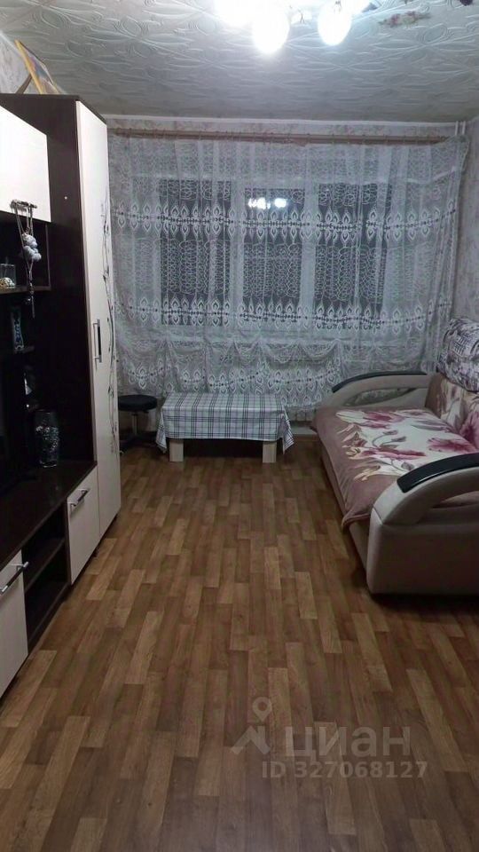 Продажа 2-комн квартиры на вторичном рынке Лесогорский пгт, улица Гагарина, 5