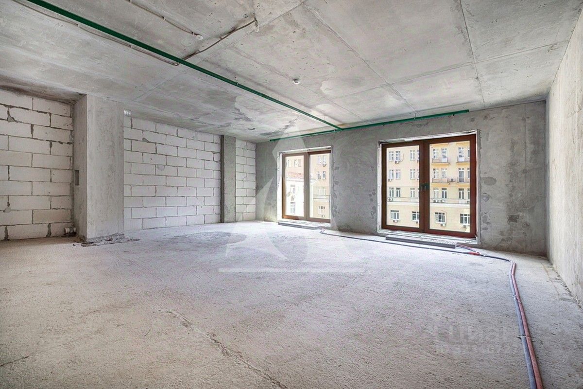 Продажа 2-комн квартиры на вторичном рынке Большая Садовая улица, 5к1