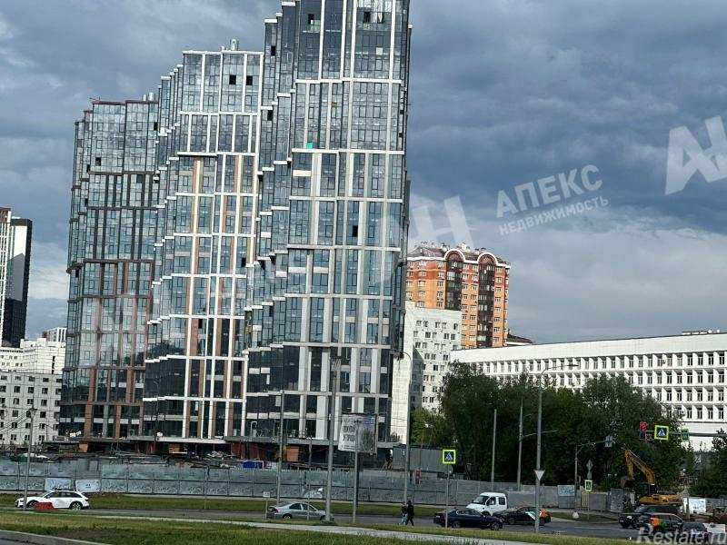Продажа торгового помещения Миклухо-Маклая ул