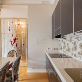 Аренда 4-комн квартиры на вторичном рынке Палашевский Б. пер,  д. 10