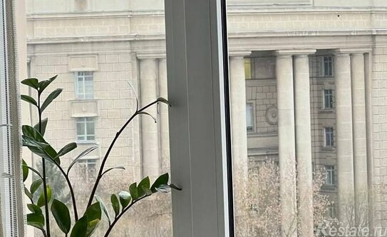 Продажа 2-комн квартиры на вторичном рынке улица Ленсовета