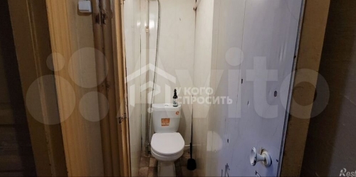 Комната ул Ропшинская,  д. 24