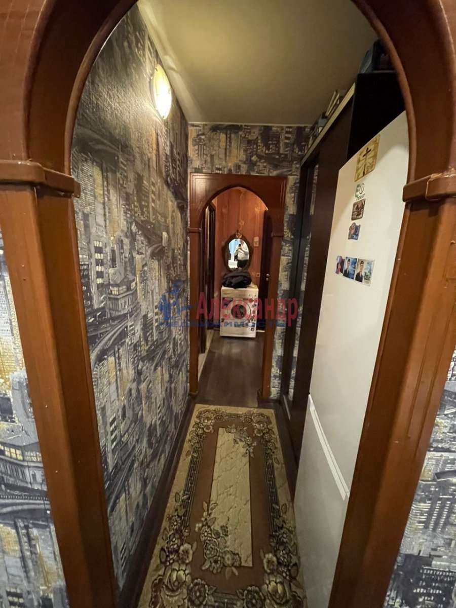 Продажа 2-комн квартиры на вторичном рынке Подводника Кузьмина ул. ,  д. 1/2