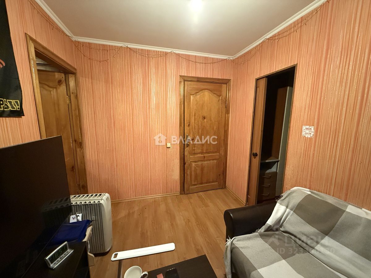 Продажа 4-комн квартиры на вторичном рынке Истра, улица Босова, 5