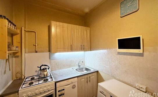 Продажа 3-комн квартиры на вторичном рынке Рабфаковский 2-й пер,  д. 10