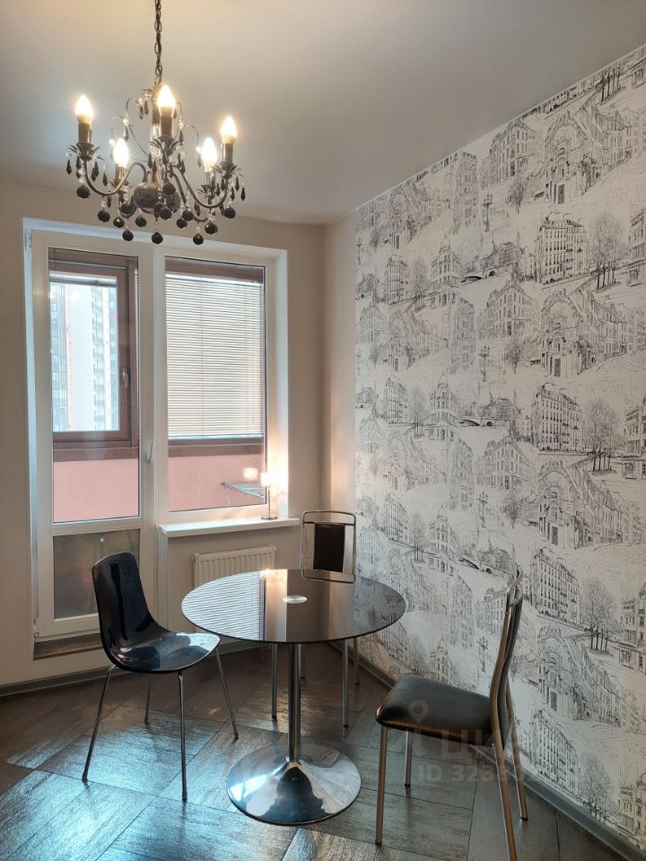 Аренда 1-комн квартиры на вторичном рынке Комендантский проспект, 51к1