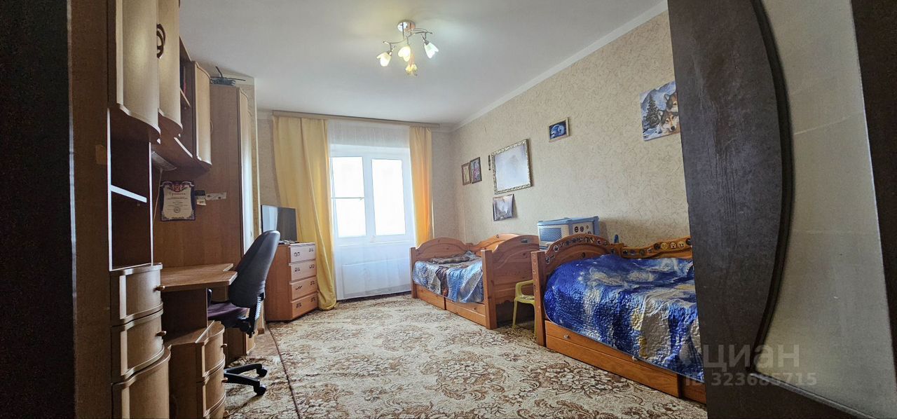 Продажа 3-комн квартиры на вторичном рынке Апрелевка, улица Островского, 34