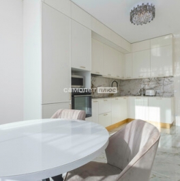 Продажа 2-комн квартиры на вторичном рынке ул Студенческая,  д. 16