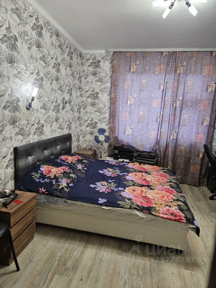 Продажа 2-комн квартиры на вторичном рынке Ельнинская улица, 20к1