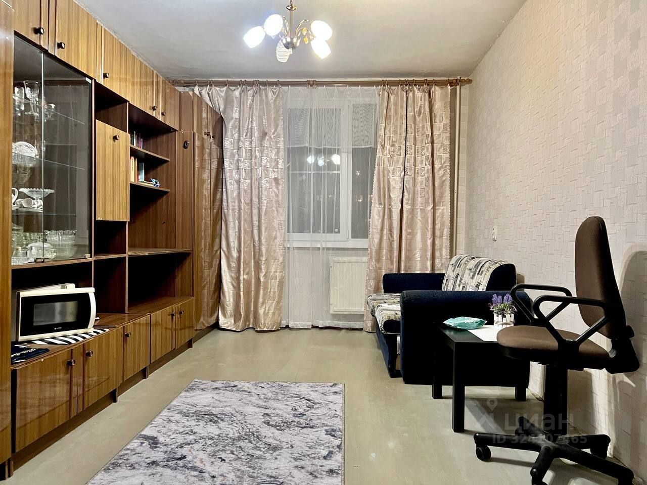 Продажа комнаты улица Кустодиева, 12