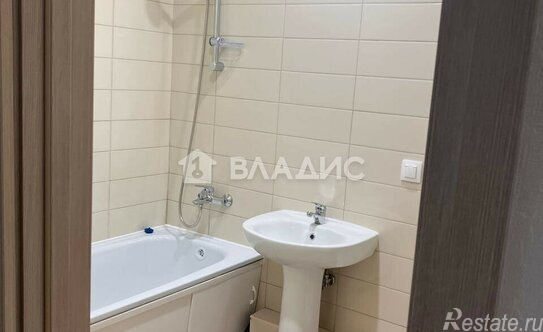 Продажа 2-комн квартиры на вторичном рынке проезд Шокальского,  д. 28А к1