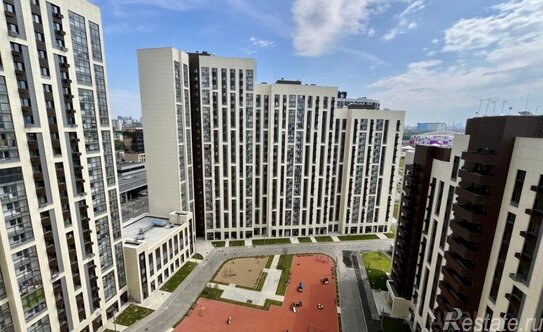 Продажа 2-комн квартиры на вторичном рынке Николая Озерова ул,  д. 2 к1