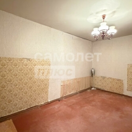 Продажа 2-комн квартиры на вторичном рынке Кленовый б-р,  д. 10,  к. 1
