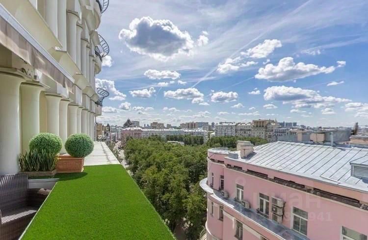 Продажа 4-комн квартиры на вторичном рынке Малая Бронная улица, 44