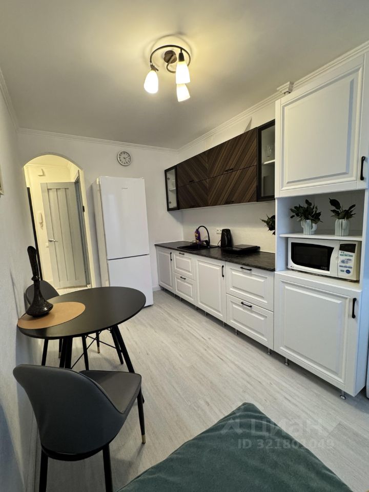 Продажа 1-комн квартиры на вторичном рынке Малый Саввинский переулок, 5