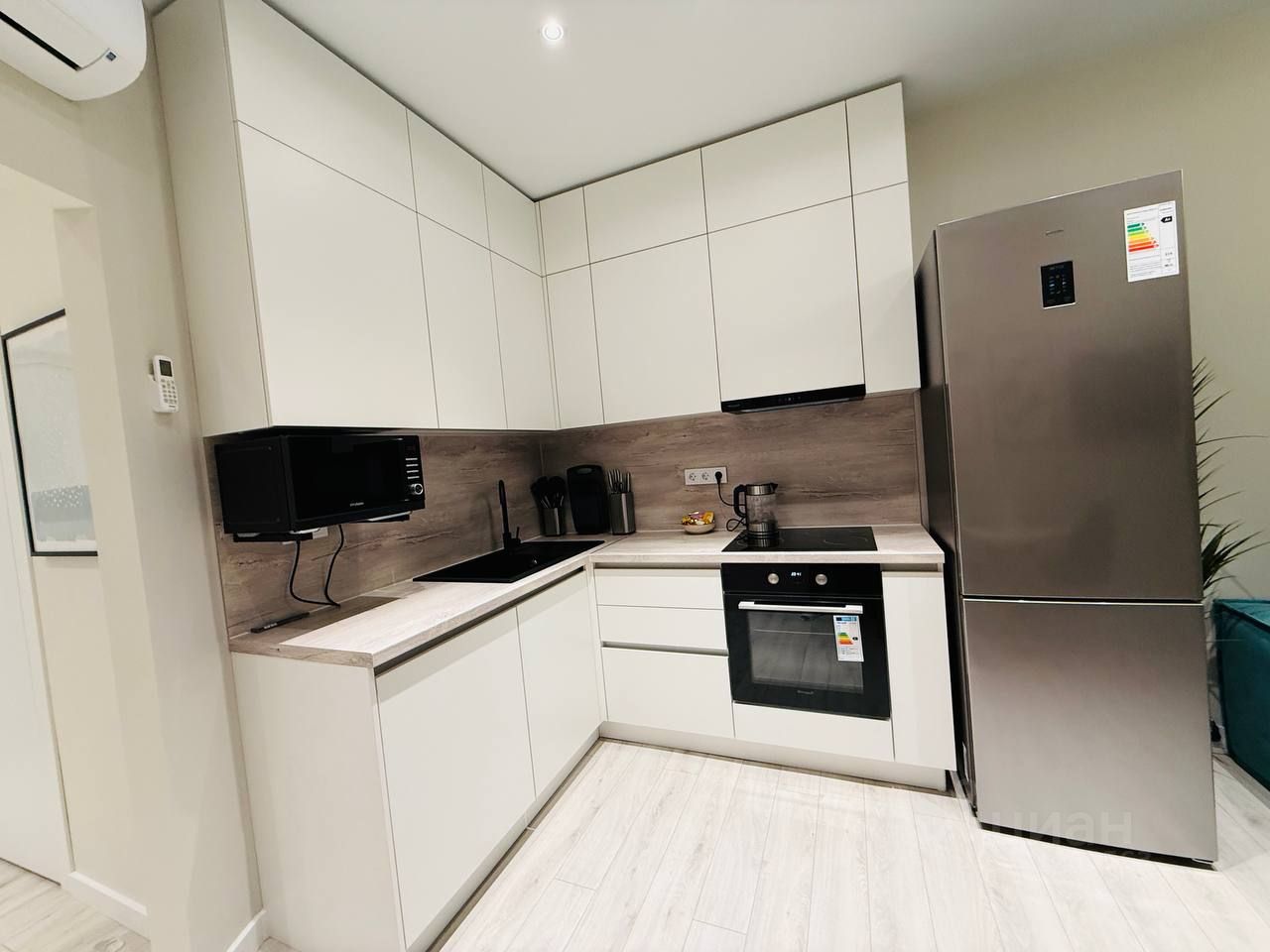 Аренда 1-комн квартиры на вторичном рынке Нагатинская набережная, 10А