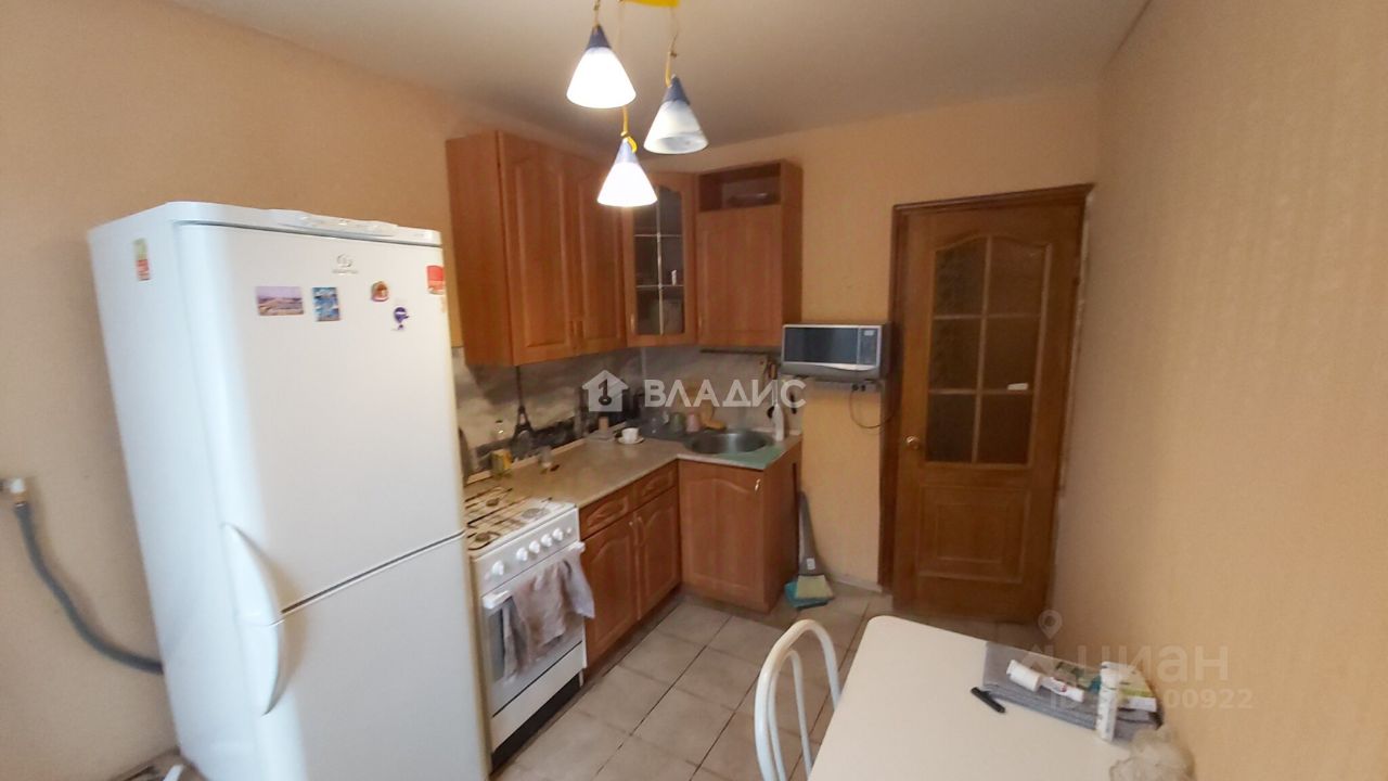 Продажа 1-комн квартиры на вторичном рынке Миллионная улица, 13К1