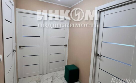 Продажа 2-комн квартиры на вторичном рынке Загородное шоссе,  д. 3 к3