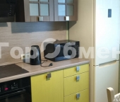 Продать Квартиры вторичка улица Маршала Захарова  16 к1 