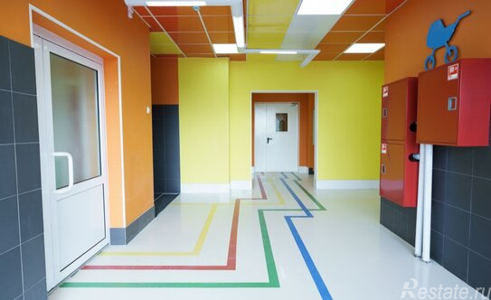 Продажа 2-комн квартиры на вторичном рынке Парашютная улица