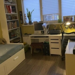 Продажа 3-комн квартиры на вторичном рынке ул Наличная,  д. 45,  к. 1