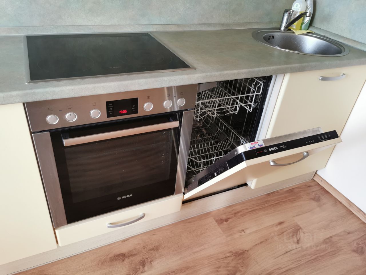 Продажа 1-комн квартиры на вторичном рынке Шуваловский проспект, 74к1