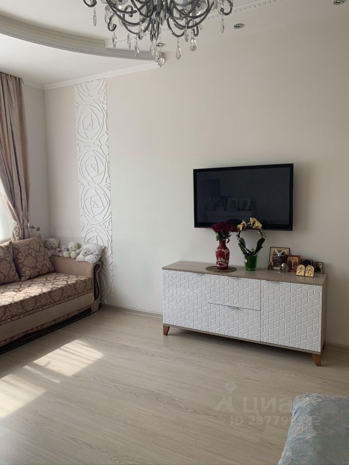 Аренда 2-комн квартиры на вторичном рынке Веерная улица, 6