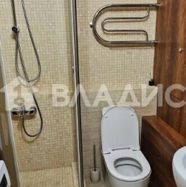 Продажа 3-комн квартиры на вторичном рынке Ярцевская ул,  д. 24 к2