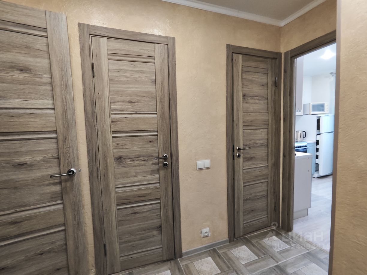 Продажа 1-комн квартиры на вторичном рынке проспект Ветеранов, 114К1