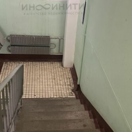 Продажа 1-комн квартиры на вторичном рынке ул Довженко,  д. 6,  к. 7