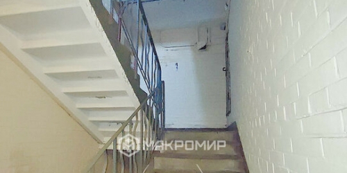 1-комн квартира ул Нахимова,  д. 1