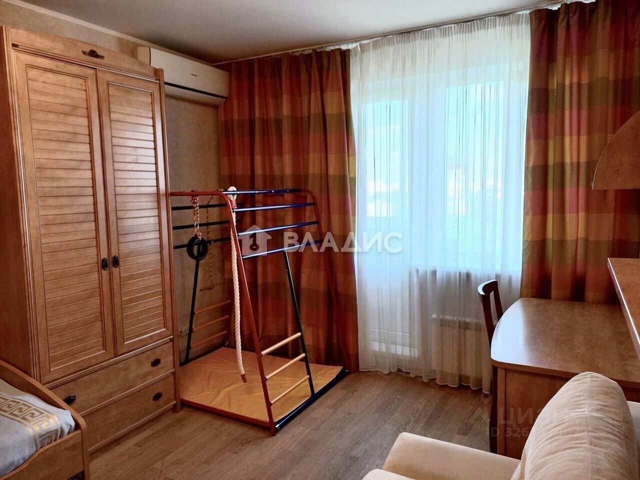 Продажа 2-комн квартиры на вторичном рынке Перекопская улица, 34