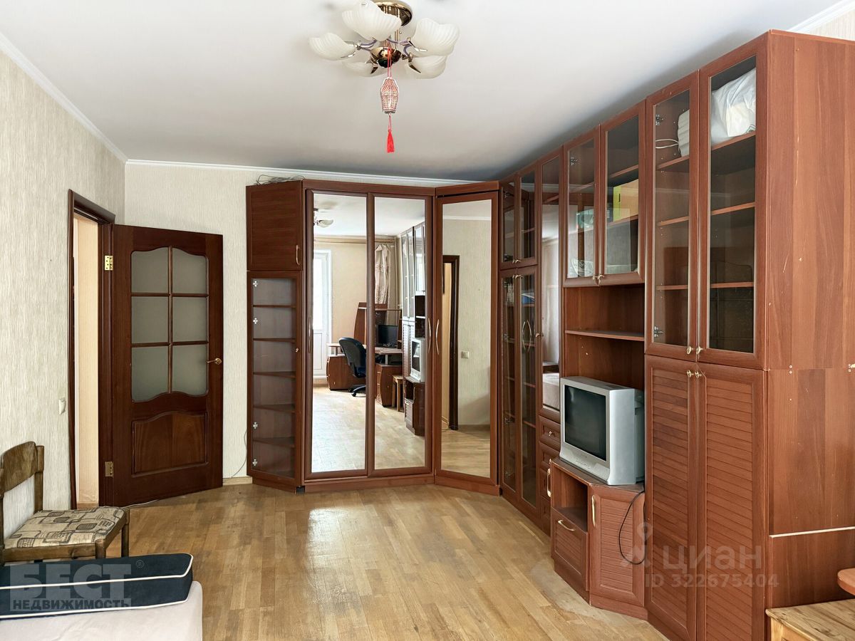 Продажа 2-комн квартиры на вторичном рынке улица Удальцова, 89К1
