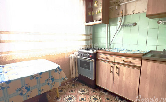 Продажа 2-комн квартиры на вторичном рынке Карболит, проезд Гагарина,  д. 2