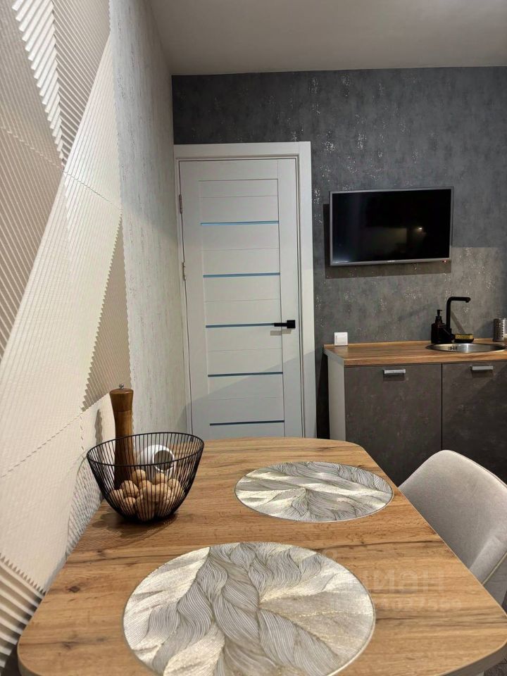 Продажа 1-комн квартиры на вторичном рынке бульвар Новаторов, 116