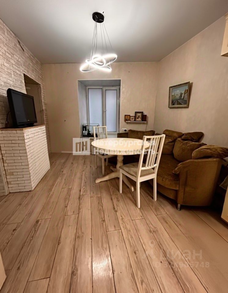 Продажа 4-комн квартиры на вторичном рынке проспект Бакунина,  д. 29