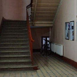 Продажа 2-комн квартиры на вторичном рынке Таврическая улица,  д. 11