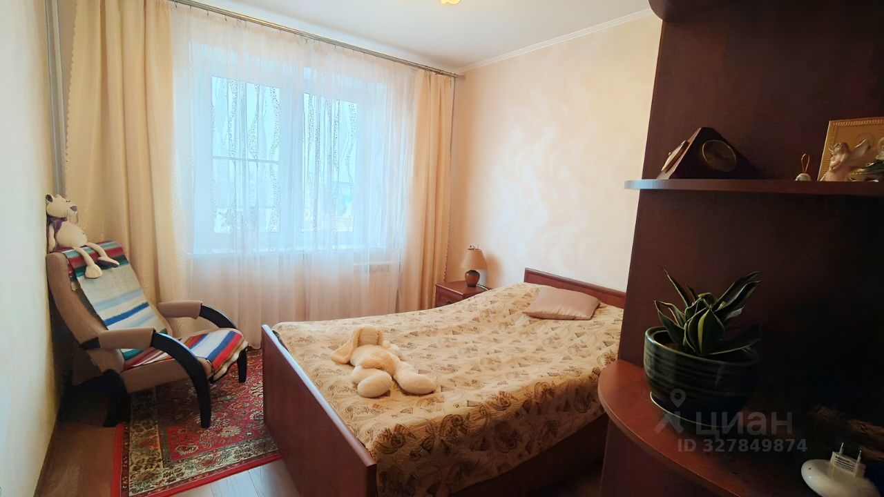Продажа 2-комн квартиры на вторичном рынке Серпухов, улица Ворошилова, 143бк2